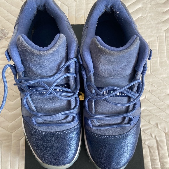 ‼️SOLD‼️ - Picture 1 of 5